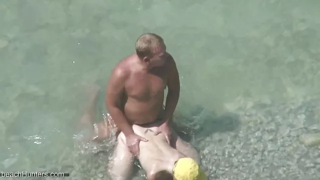 XXX hiçbir kayıt Hile amatör karısı Koca koca mobil hd porn izle yüzü görmek!