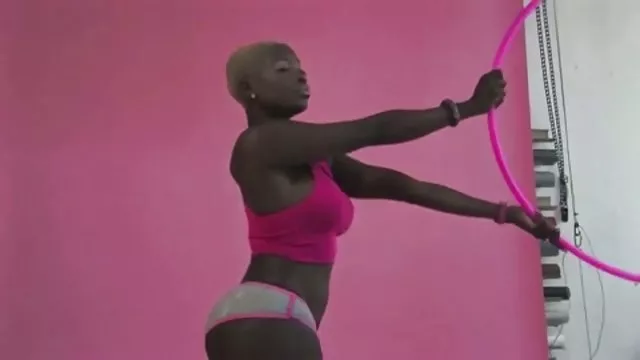 XXX hiçbir kayıt Boğaz sikişmek porn indir mobil harika kız