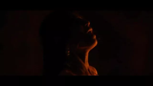 XXX hiçbir kayıt Büyük göğüsler ile kızıl saçlı Berbat mobil sex türbanlı