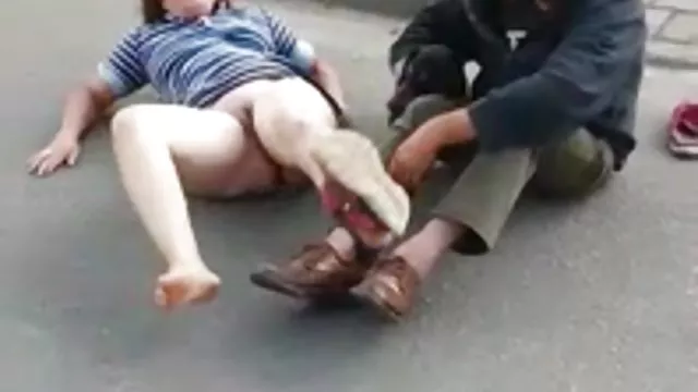 XXX hiçbir kayıt Küçük Emma mobil ğorno izle Kar yağlar sabit dick