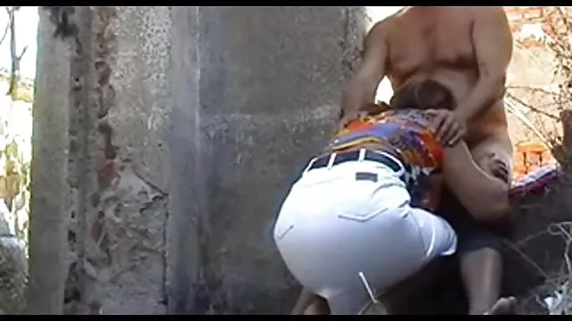 XXX hiçbir kayıt Rus mobil hd sex indir kadın yatakta sikilir...